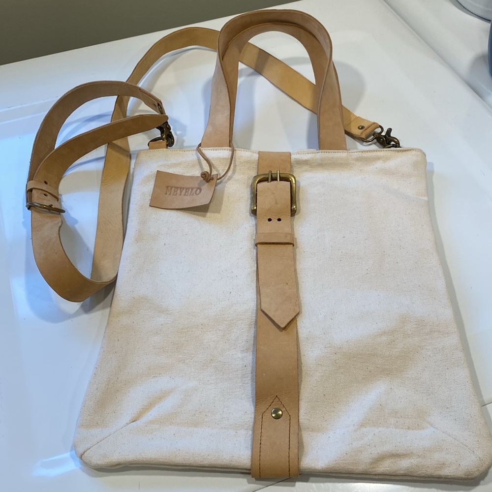 Meyelo Natural Canvas Tote Bag with Leather Handles and Crossbody Strap NWT